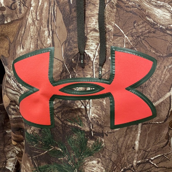 Under Armor Realtree sweatshirt - Picture 2 of 4